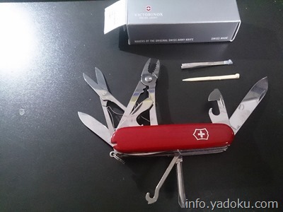 Victorinox Swiss Army Deluxe Tinker, Red